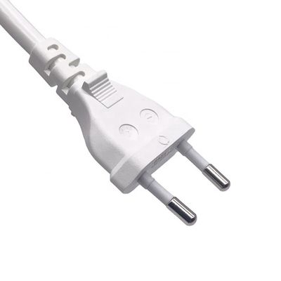 สีขาว สายไฟฟ้ายุโรป ระดับความแรงกดดัน VDE 2 PIN Plug 2.5A 250V 1.7m